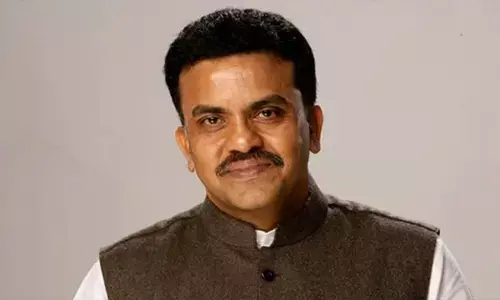 संजय निरुपम का तंज: प्रचार से नदारद नेता बाद में करते हैं ‘वोट चोरी’ का ड्रामा संजय निरुपम का तंज: प्रचार से नदारद नेता बाद में करते हैं ‘वोट चोरी’ का ड्रामा