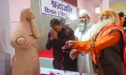 भोपाल त्रासदी में यात्रियों की जान बचाते कई रेल कर्मियों ने गंवाई थी जान भोपाल त्रासदी में यात्रियों की जान बचाते कई रेल कर्मियों ने गंवाई थी जान
