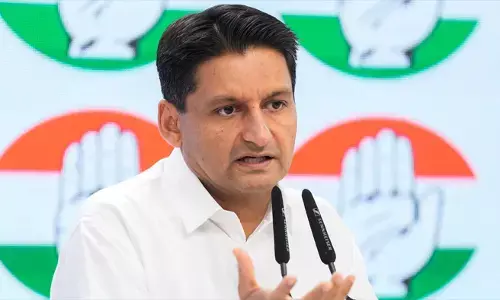 दिल्ली प्रदूषण पर केंद्र सरकार को घेरा, दीपेंद्र हुड्डा बोले हर साल समस्या भुला दी जाती है दिल्ली प्रदूषण पर केंद्र सरकार को घेरा, दीपेंद्र हुड्डा बोले हर साल समस्या भुला दी जाती है