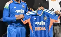 पुरुष टी20 वर्ल्ड कप 2026 के लिए टीम इंडिया की जर्सी लॉन्च पुरुष टी20 वर्ल्ड कप 2026 के लिए टीम इंडिया की जर्सी लॉन्च