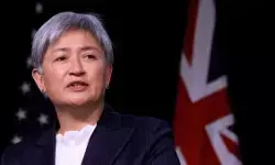 ऑस्ट्रेलिया ने यूक्रेन के लिए बढ़ाया मदद का हाथ, 6.2 करोड़ अमेरिकी डॉलर की सैन्य सहायता का किया ऐलान ऑस्ट्रेलिया ने यूक्रेन के लिए बढ़ाया मदद का हाथ, 6.2 करोड़ अमेरिकी डॉलर की सैन्य सहायता का किया ऐलान