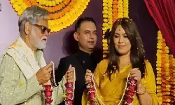 महिमा चौधरी ने संजय मिश्रा को पहनाई वरमाला, निभाईं शादी की कई रस्में, फैंस का सवाल-आखिर दूसरा विवाह क्यों?