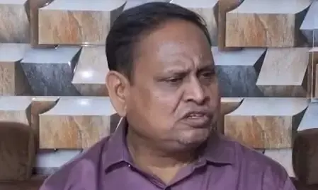 तृणमूल कांग्रेस ने विधायक हुमायूं को किया निलंबित , पश्चिम बंगाल में बाबरी मस्जिद बनाने की घोषणा के बाद कार्रवाई तृणमूल कांग्रेस ने विधायक हुमायूं को किया निलंबित , पश्चिम बंगाल में बाबरी मस्जिद बनाने की घोषणा के बाद कार्रवाई