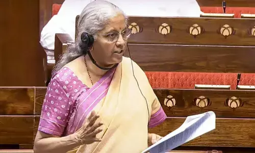 सिगरेट-तंबाकू उत्पादों पर शुल्क बढ़ाने संबंधी विधेयक को मिली संसद की मंजूरी