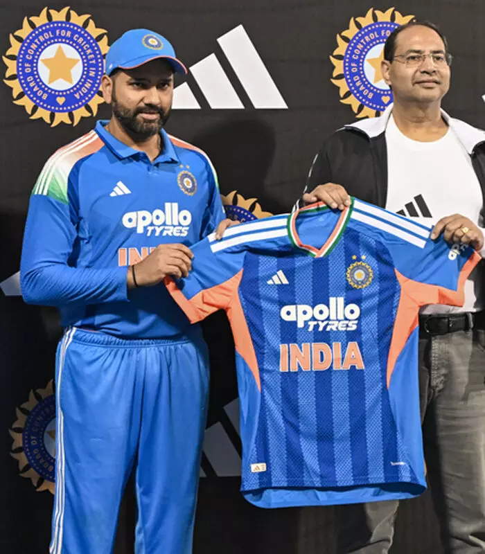 पुरुष टी20 वर्ल्ड कप 2026 के लिए टीम इंडिया की जर्सी लॉन्च पुरुष टी20 वर्ल्ड कप 2026 के लिए टीम इंडिया की जर्सी लॉन्च
