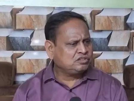 तृणमूल कांग्रेस ने विधायक हुमायूं को किया निलंबित , पश्चिम बंगाल में बाबरी मस्जिद बनाने की घोषणा के बाद कार्रवाई