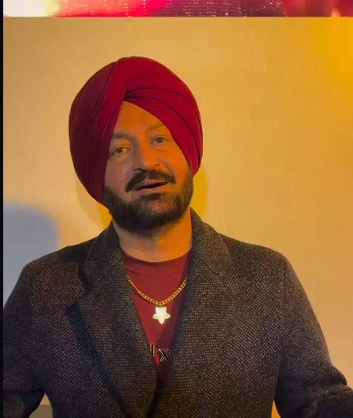 मलकीत सिंह ने युवा कलाकारों को दी सलाह, बड़ों का सम्मान करना चाहिए मलकीत सिंह ने युवा कलाकारों को दी सलाह, बड़ों का सम्मान करना चाहिए