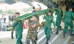 ऑपरेशन ‘सागर बंधु’: श्रीलंका में सड़क संपर्क बहाल करने के लिए भारत ने पहुंचाई मदद ऑपरेशन ‘सागर बंधु’: श्रीलंका में सड़क संपर्क बहाल करने के लिए भारत ने पहुंचाई मदद