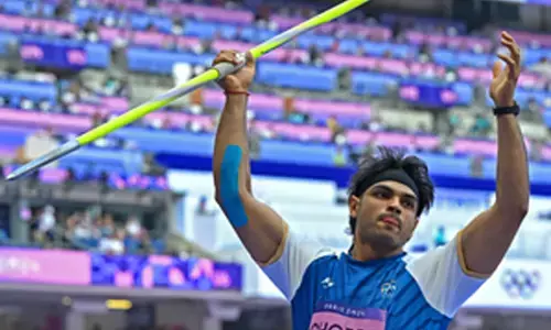 जैवलिन थ्रो: युद्ध के लिए इस्तेमाल होने वाला भाला किस तरह ओलंपिक खेल का हिस्सा बन गया?