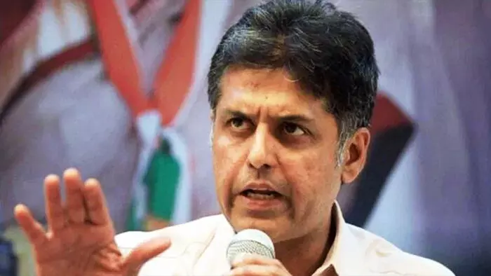 लोकसभा में गूंजा रुपये का मुद्दा, मनीष तिवारी ने दिया स्थगन प्रस्ताव