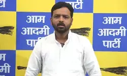 लखनऊ में असम के निवासियों पर कार्रवाई को लेकर विवाद, राजनीतिक आरोप‑प्रत्यारोप तेज लखनऊ में असम के निवासियों पर कार्रवाई को लेकर विवाद, राजनीतिक आरोप‑प्रत्यारोप तेज