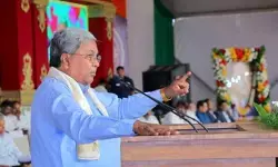 कम जीएसटी संग्रह से कर्नाटक को 12,000 करोड़ रुपए के नुकसान होने की आशंका: सिद्धारमैया कम जीएसटी संग्रह से कर्नाटक को 12,000 करोड़ रुपए के नुकसान होने की आशंका: सिद्धारमैया