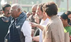 राहुल-प्रियंका और खरगे ने गोवा हादसे पर जताया दुख , सरकार से कड़ी जवाबदेही और तुरंत जांच की मांग की राहुल-प्रियंका और खरगे ने गोवा हादसे पर जताया दुख , सरकार से कड़ी जवाबदेही और तुरंत जांच की मांग की