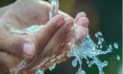 कश्मीर में गंभीर जलसंकट, बारिश की कमी के बीच शून्य स्तर से नीचे गया झेलम का पानी कश्मीर में गंभीर जलसंकट, बारिश की कमी के बीच शून्य स्तर से नीचे गया झेलम का पानी