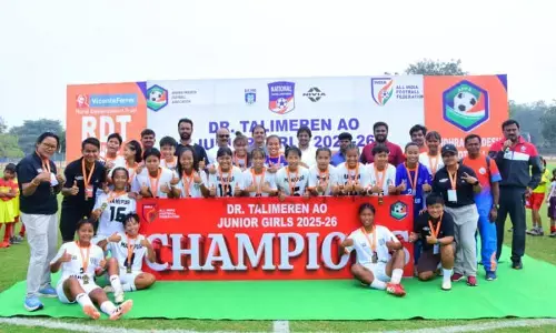 मणिपुर ने बंगाल को 9-0 से हराकर अपना 12वां डॉ. तालिमेरेन एओ जूनियर गर्ल्स’ एनएफसी का खिताब जीता मणिपुर ने बंगाल को 9-0 से हराकर अपना 12वां डॉ. तालिमेरेन एओ जूनियर गर्ल्स’ एनएफसी का खिताब जीता