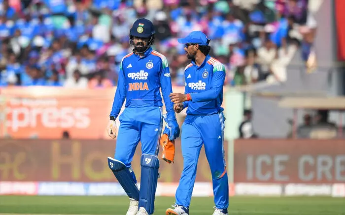 हमने दबाव को बहुत अच्छी तरह से संभाला, प्रसिद्ध-कुलदीप ने शानदार गेंदबाजी की : केएल राहुल हमने दबाव को बहुत अच्छी तरह से संभाला, प्रसिद्ध-कुलदीप ने शानदार गेंदबाजी की : केएल राहुल