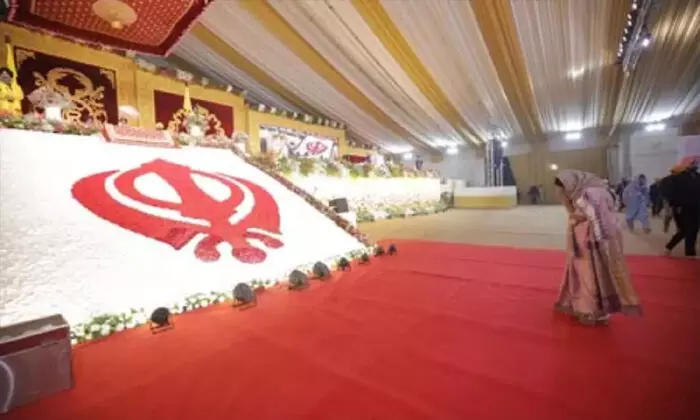 सीएम रेखा गुप्ता 8 दिसंबर को कैबिनेट संग हरमंदिर साहिब में टेकेंगी मत्था सीएम रेखा गुप्ता 8 दिसंबर को कैबिनेट संग हरमंदिर साहिब में टेकेंगी मत्था