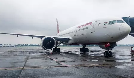 इंडिगो संकट: एयर इंडिया और एयर इंडिया एक्सप्रेस ने हवाई यात्रियों को दी एक खास छूट, रिफंड का दिया विकल्प इंडिगो संकट: एयर इंडिया और एयर इंडिया एक्सप्रेस ने हवाई यात्रियों को दी एक खास छूट, रिफंड का दिया विकल्प