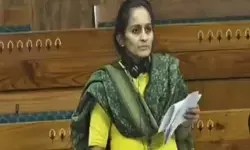 कुछ लोगों का विदेशी डीएनए वंदे मातरम पर चर्चा से रोक रहा : टीडीपी सांसद शबरी कुछ लोगों का विदेशी डीएनए वंदे मातरम पर चर्चा से रोक रहा : टीडीपी सांसद शबरी