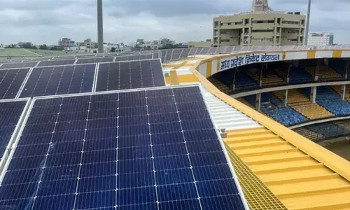 पीएम सूर्य घर योजना ने 1 करोड़ रूफटॉप सोलर सिस्टम स्थापना लक्ष्य का 24 फीसदी हासिल किया पीएम सूर्य घर योजना ने 1 करोड़ रूफटॉप सोलर सिस्टम स्थापना लक्ष्य का 24 फीसदी हासिल किया