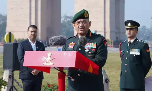 भारतीय सेना की ईंधन आपूर्ति श्रृंखला में बायो-डीजल शामिल, हरित लॉजिस्टिक्स को लेकर बड़ा कदम भारतीय सेना की ईंधन आपूर्ति श्रृंखला में बायो-डीजल शामिल, हरित लॉजिस्टिक्स को लेकर बड़ा कदम