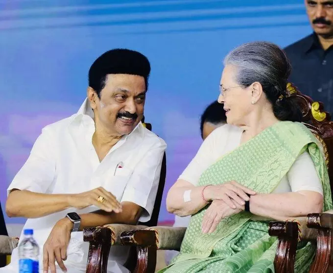 सोनिया गांधी के जन्मदिन पर पीएम मोदी समेत कई नेताओं ने दी शुभकामनाएं, अच्छे स्वास्थ्य की कामना की सोनिया गांधी के जन्मदिन पर पीएम मोदी समेत कई नेताओं ने दी शुभकामनाएं, अच्छे स्वास्थ्य की कामना की