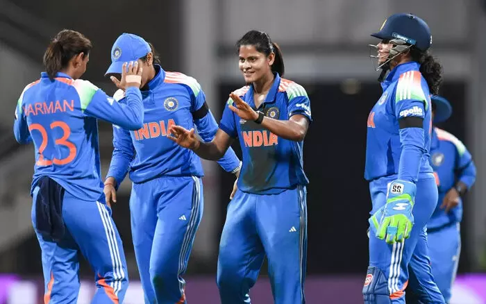 श्रीलंका के खिलाफ टी20 सीरीज के लिए भारतीय महिला टीम घोषित, कमलिनी-वैष्णवी मौका