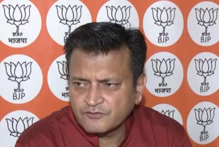 मौलाना अरशद मदनी के विचार से सभी वाकिफ हैं: अजय आलोक मौलाना अरशद मदनी के विचार से सभी वाकिफ हैं: अजय आलोक