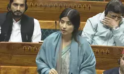 डिंपल यादव ने चुनाव प्रक्रिया की पारदर्शिता पर उठाए सवाल, कहा- जनता का लोकतांत्रिक संस्थाओं पर भरोसा हो रहा कमजोर डिंपल यादव ने चुनाव प्रक्रिया की पारदर्शिता पर उठाए सवाल, कहा- जनता का लोकतांत्रिक संस्थाओं पर भरोसा हो रहा कमजोर