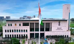 तिरुपति परकमणि चोरी मामले में हाई कोर्ट ने कानूनी कार्रवाई का दिया आदेश तिरुपति परकमणि चोरी मामले में हाई कोर्ट ने कानूनी कार्रवाई का दिया आदेश