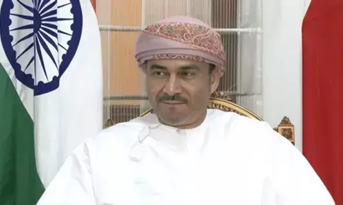 पीएम मोदी के दौरे को लेकर ओमान के राजदूत बोले- यह भारत के साथ गहरे रिश्ते का संकेत है पीएम मोदी के दौरे को लेकर ओमान के राजदूत बोले- यह भारत के साथ गहरे रिश्ते का संकेत है