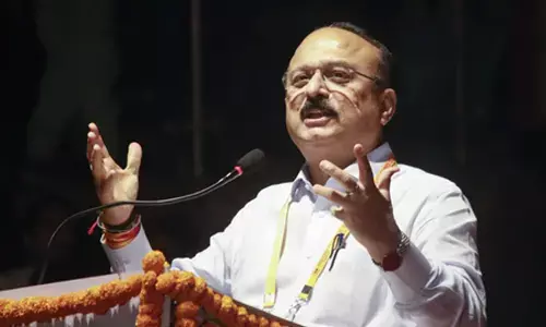 दिल्ली सरकार मजबूत फायर सेफ्टी मानकों को सुनिश्चित करने के लिए प्रतिबद्ध: आशीष सूद दिल्ली सरकार मजबूत फायर सेफ्टी मानकों को सुनिश्चित करने के लिए प्रतिबद्ध: आशीष सूद