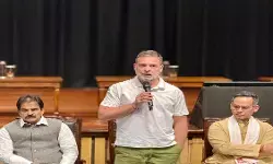 राहुल गांधी ने ली कांग्रेस सासंदों की मीटिंग, पर नहीं आए शशि थरूर, जानिए बैठक में क्या हुआ राहुल गांधी ने ली कांग्रेस सासंदों की मीटिंग, पर नहीं आए शशि थरूर, जानिए बैठक में क्या हुआ