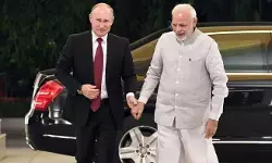 पुतिन की भारत यात्रा के संदेश से बौखलाए हैं पश्चिमी देश पुतिन की भारत यात्रा के संदेश से बौखलाए हैं पश्चिमी देश