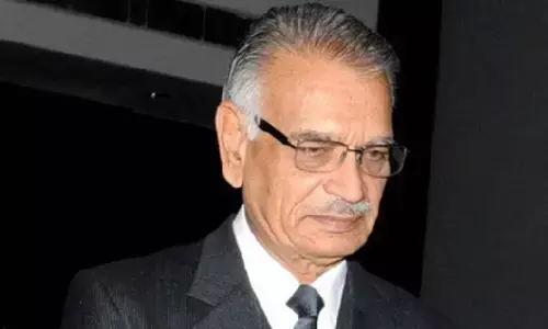 Shivraj Patil Demise: पूर्व गृह मंत्री शिवराज पाटिल का निधन, 90 साल की आयु में लातूर में ली अंतिम सांस Shivraj Patil Demise: पूर्व गृह मंत्री शिवराज पाटिल का निधन, 90 साल की आयु में लातूर में ली अंतिम सांस