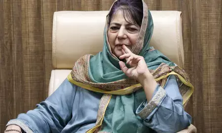 वक्फ संपत्तियों के रिकॉर्ड को लेकर छिड़ा विवाद,  महबूबा मुफ्ती ने गहन  जांच की मांग की