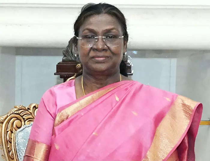 मणिपुर में नुपी लाल दिवस पर महिला योद्धाओं को सम्मानित करेंगी राष्ट्रपति द्रौपदी मुर्मू मणिपुर में नुपी लाल दिवस पर महिला योद्धाओं को सम्मानित करेंगी राष्ट्रपति द्रौपदी मुर्मू