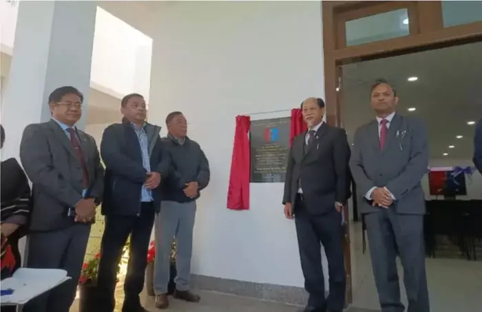 नागालैंड के सीएम रियो ने पुलिस को गौरव, ईमानदारी और एकता बनाए रखने का किया आह्वान नागालैंड के सीएम रियो ने पुलिस को गौरव, ईमानदारी और एकता बनाए रखने का किया आह्वान