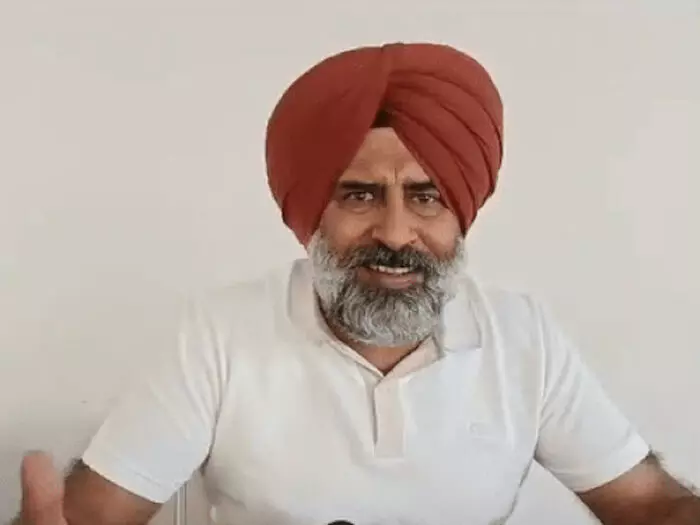 भाजपा पंजाब के नेताओं से सलाह नहीं लेती : परगट सिंह का कैप्टन पर तंज भाजपा पंजाब के नेताओं से सलाह नहीं लेती : परगट सिंह का कैप्टन पर तंज