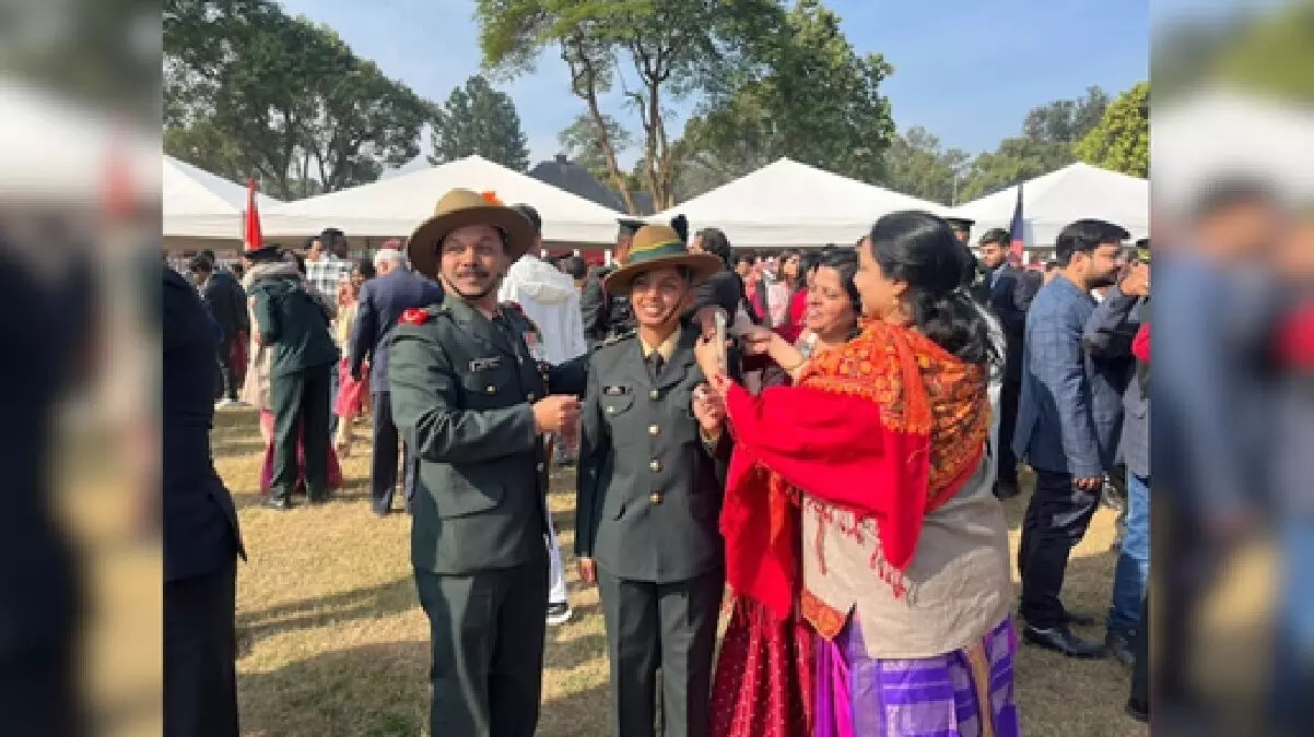 कोल्हापुर की बेटी ने रचा इतिहास, आइएमए से पास आउट होने वाली पहली महिला लेफ्टिनेंट बनीं साई जाधव कोल्हापुर की बेटी ने रचा इतिहास, आइएमए से पास आउट होने वाली पहली महिला लेफ्टिनेंट बनीं साई जाधव