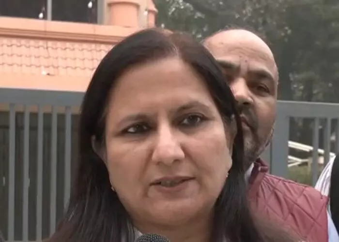 खाड़ी देशों में फिल्म ‘धुरंधर’ पर बैन, भारत में बड़ी चर्चा खाड़ी देशों में फिल्म ‘धुरंधर’ पर बैन, भारत में बड़ी चर्चा