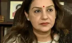 लियोनेल मेस्सी के भारत दौरे पर अफरा-तफरी पर प्रियंका चतुर्वेदी का बड़ा बयान, कहा-स्टेडियम स्तर पर प्रबंधन में गंभीर खामियां रहीं