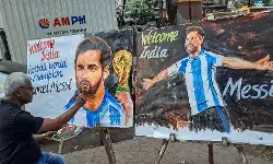 फुटबॉल स्टार लियोनेल मेसी का कोलकाता इवेंट हुआ मेसी, आयोजक गिरफ्तार फुटबॉल स्टार लियोनेल मेसी का कोलकाता इवेंट हुआ मेसी, आयोजक गिरफ्तार