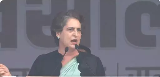 मैं चुनौती देती हूँ, बीजेपी 1 बार बैलट पेपर से निष्पक्ष चुनाव लड़ ले तो ये कभी नहीं जीत पाएंगे-प्रियंका गांधी मैं चुनौती देती हूँ, बीजेपी 1 बार बैलट पेपर से निष्पक्ष चुनाव लड़ ले तो ये कभी नहीं जीत पाएंगे-प्रियंका गांधी