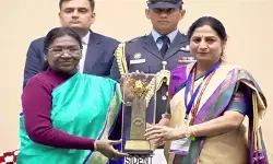 ऊर्जा संरक्षण में उत्कृष्ट प्रदर्शन: मध्य प्रदेश के मियाना रेलवे स्टेशन को राष्ट्रपति मुर्मु ने किया सम्मानित