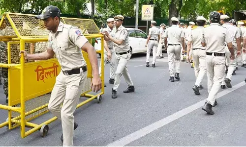 दिल्ली पुलिस ने लियोनेल मेस्सी के दौरे के मद्देनजर यातायात परामर्श किया जारी, अरुण जेटली स्टेडियम में होगा कार्यक्रम दिल्ली पुलिस ने लियोनेल मेस्सी के दौरे के मद्देनजर यातायात परामर्श किया जारी, अरुण जेटली स्टेडियम में होगा कार्यक्रम