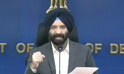 दिल्ली में अब केवल पीयूसी वाली गाड़ियों को ही मिलेगा पेट्रोल-डीजल, बढ़ते प्रदूषण पर पर्यावरण मंत्री ने मांगी माफी, 18 दिसंबर से नए नियम लागू दिल्ली में अब केवल पीयूसी वाली गाड़ियों को ही मिलेगा पेट्रोल-डीजल, बढ़ते प्रदूषण पर पर्यावरण मंत्री ने मांगी माफी, 18 दिसंबर से नए नियम लागू