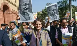 वीबी-जी राम जी बिल पर कांग्रेस का देशव्यापी विरोध-प्रदर्शन आज वीबी-जी राम जी बिल पर कांग्रेस का देशव्यापी विरोध-प्रदर्शन आज