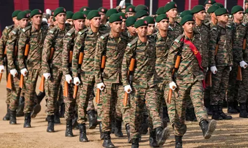 विजय दिवस: जब भारतीय सेना ने 90 हजार पाक सैनिकों को कराया आत्मसमर्पण विजय दिवस: जब भारतीय सेना ने 90 हजार पाक सैनिकों को कराया आत्मसमर्पण