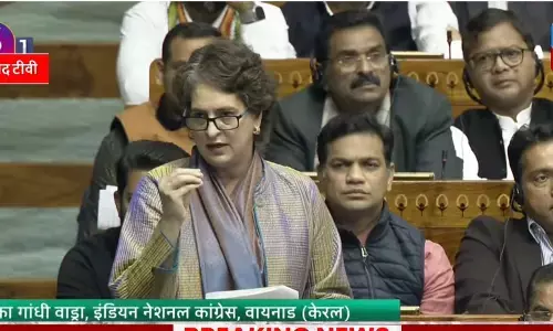 मनरेगा का नाम बदलने पर भड़की प्रियंका गांधी, बोलीं- ये विधेयक गांधीजी के प्रति भाजपा की पुरानी विरोधी सोच को उजागर करता है